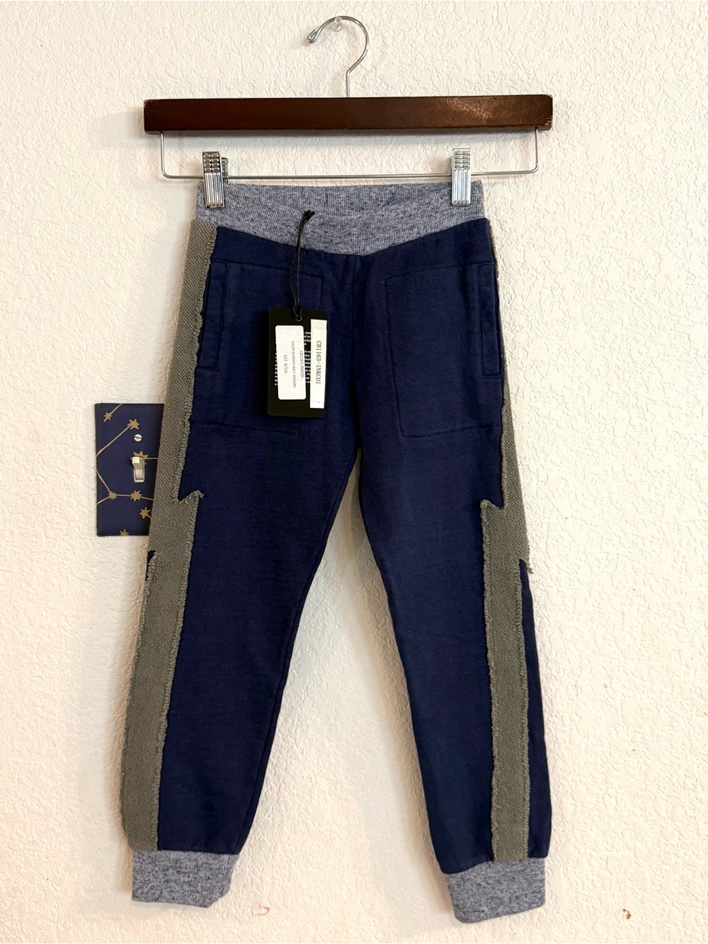 NWT Chaser Kids Boys Sweatpants Joggers Blue Gray Lightening Size 6